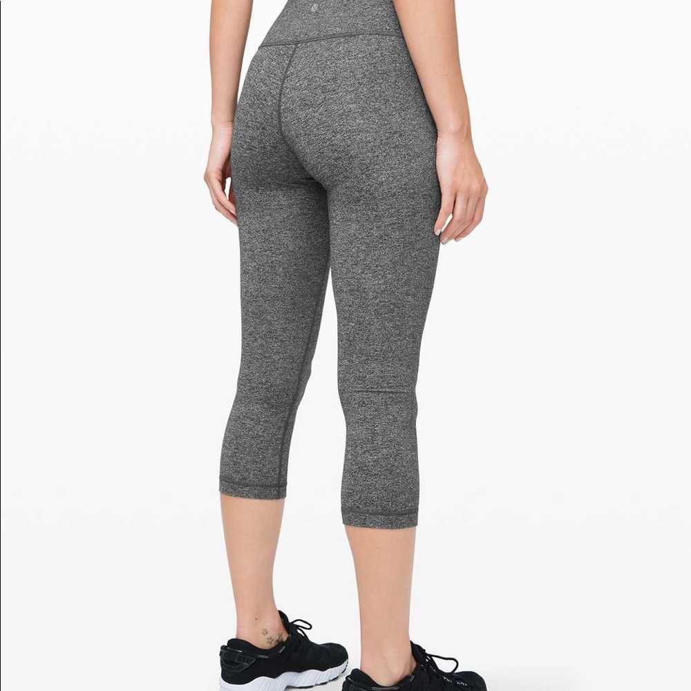 Lululemon wunder under high rise crop 21”